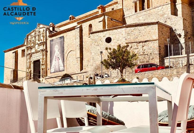 فندق صغير Hospedería Castillo De Alcaudete