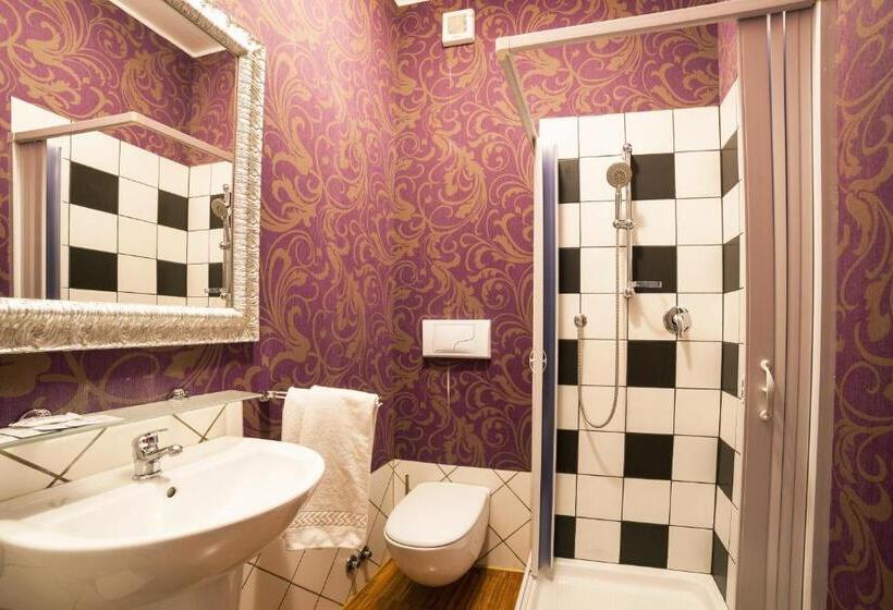 هاستل Ostiense Suites