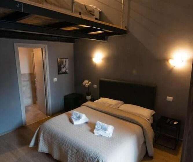 هاستل Palazzo Oliveto