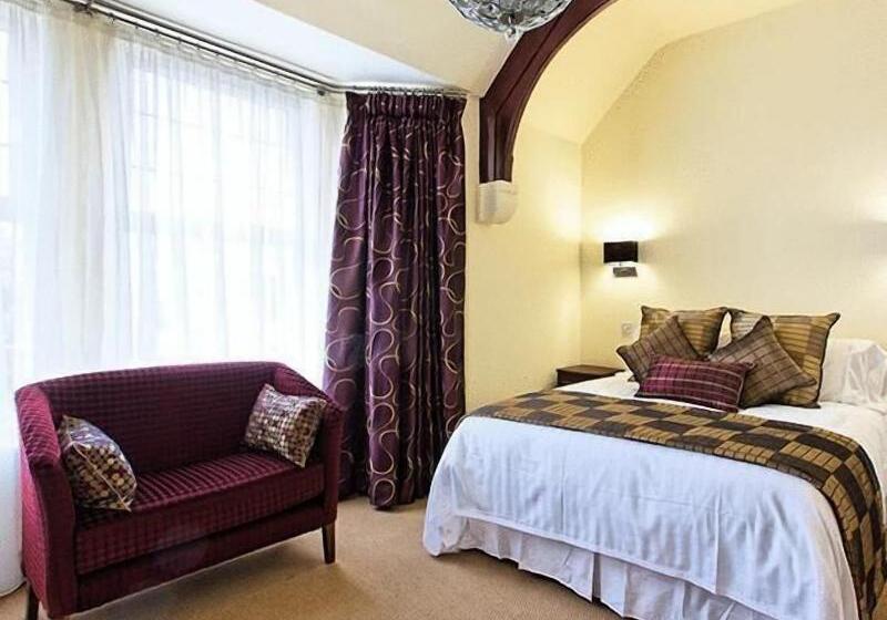 مبيت وإفطار Lucarelli Inn