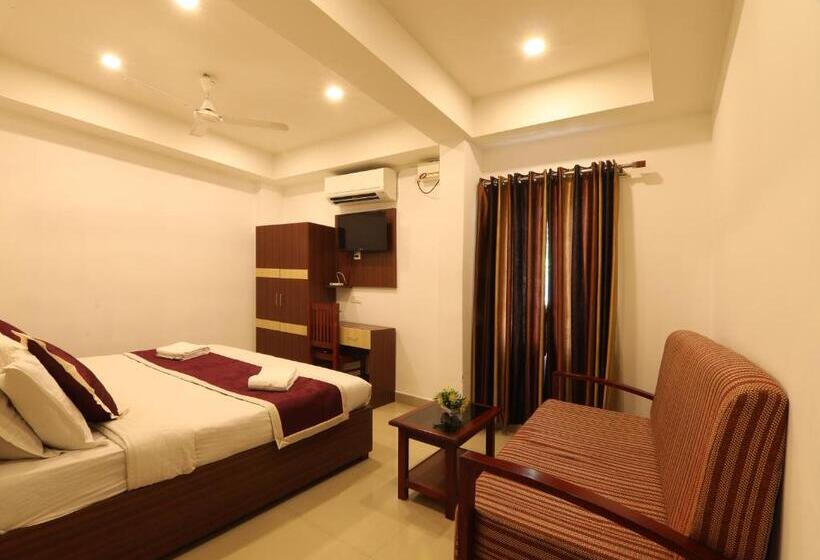 住宿加早餐  Puthens Capitol Inn