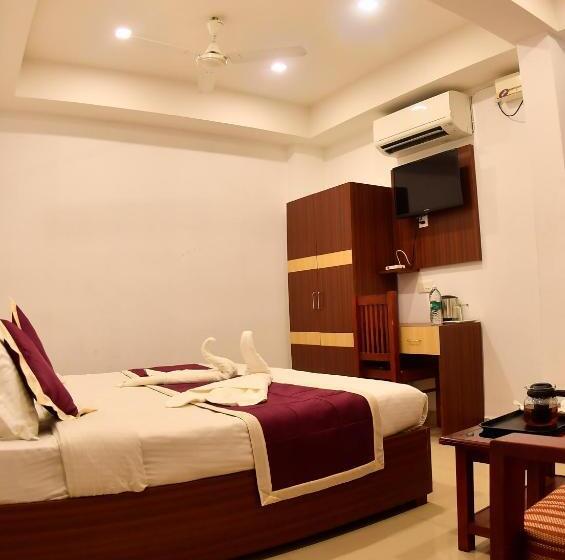 住宿加早餐 Puthens Capitol Inn