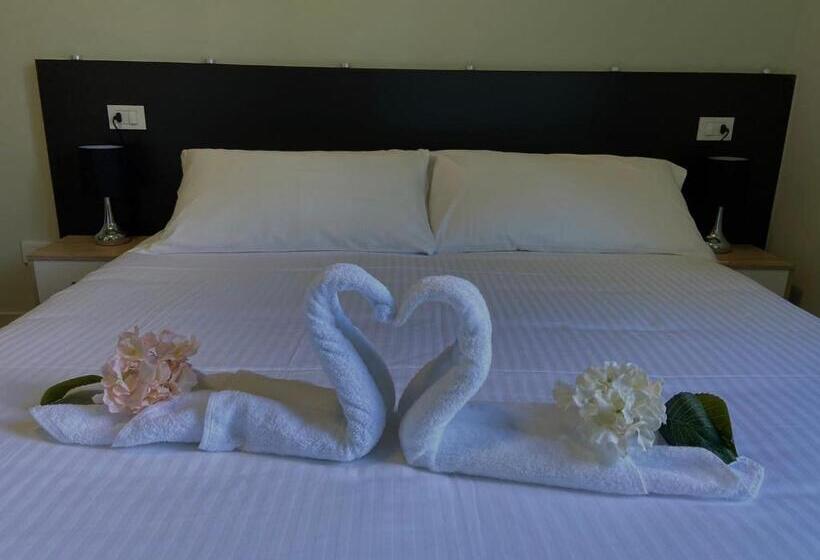 민박 Villa Mirabilia   Vicino A Malpensa E Rho Fiera