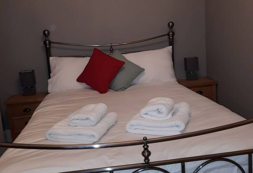 Edwards Cottage Grove Road Cottages