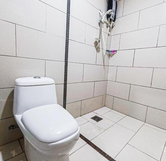 First Residence Hotel By Rvh