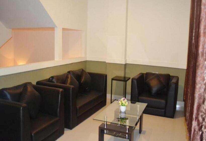 酒店 Guardian Family