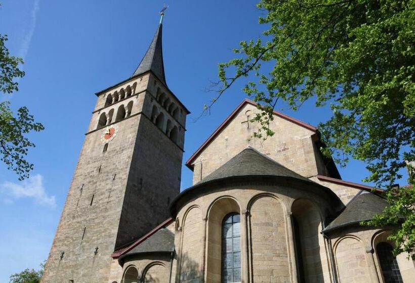 호텔 Holiday Inn Express   Sindelfingen, An Ihg