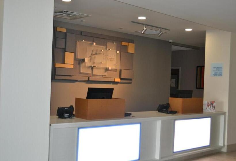 호텔 Holiday Inn Express Tallahassee University Central, An Ihg