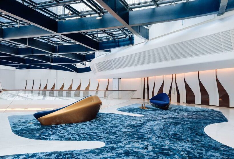 Отель Me Dubai by Melia