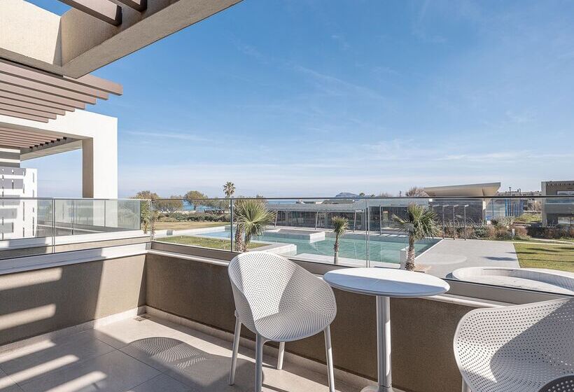 בית מלון כפרי Myrion Beach Resort & Spa   Adults Only