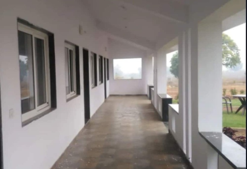 Отель Nisarg Resort