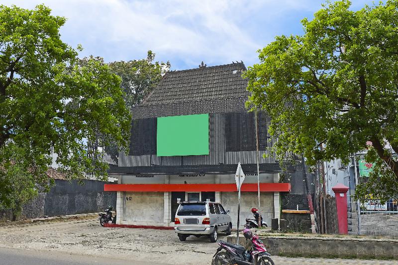 בית מלון כפרי Oyo 3201 Rian Palembang