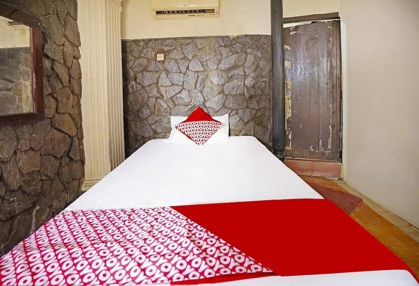 בית מלון כפרי Oyo 3201 Rian Palembang