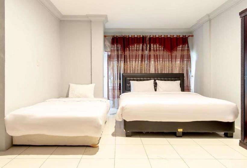 فندق Oyo 3278 Penginapan Alfajri