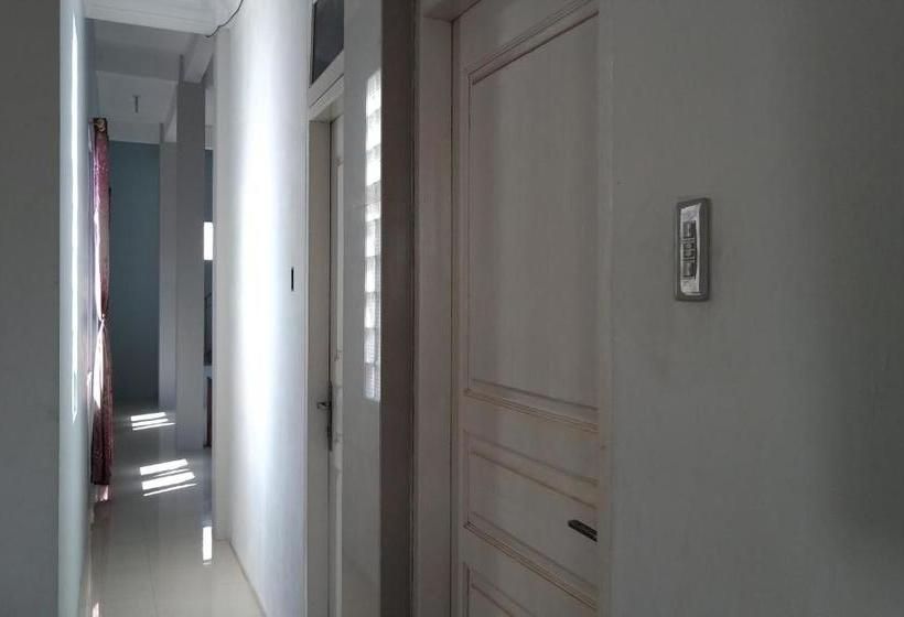 فندق Oyo 3278 Penginapan Alfajri