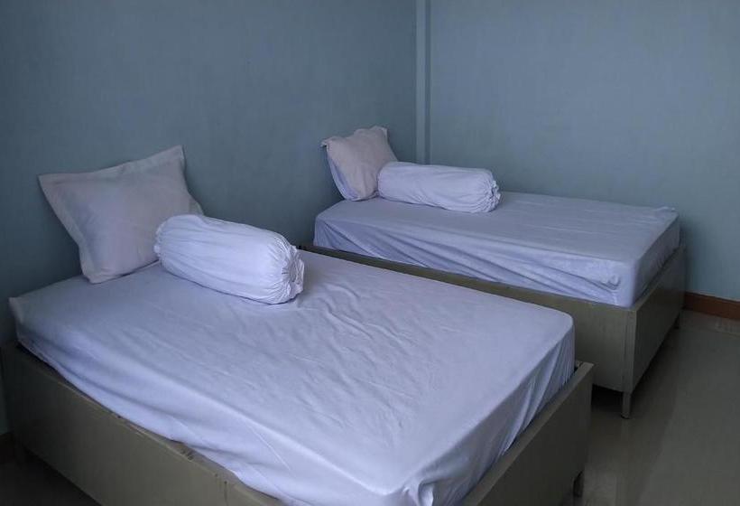 酒店 Oyo 3278 Penginapan Alfajri