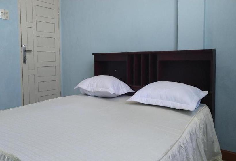 فندق Oyo 3278 Penginapan Alfajri