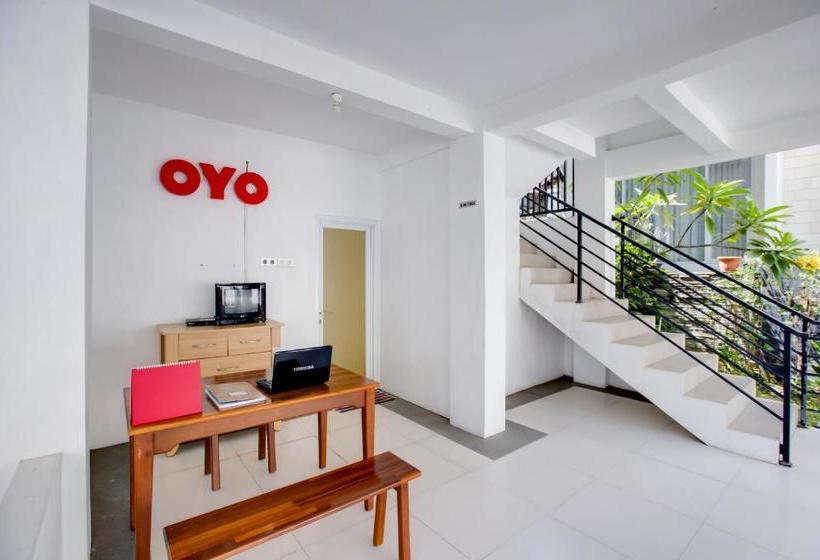 בית מלון כפרי Oyo 3279 Joy Residence
