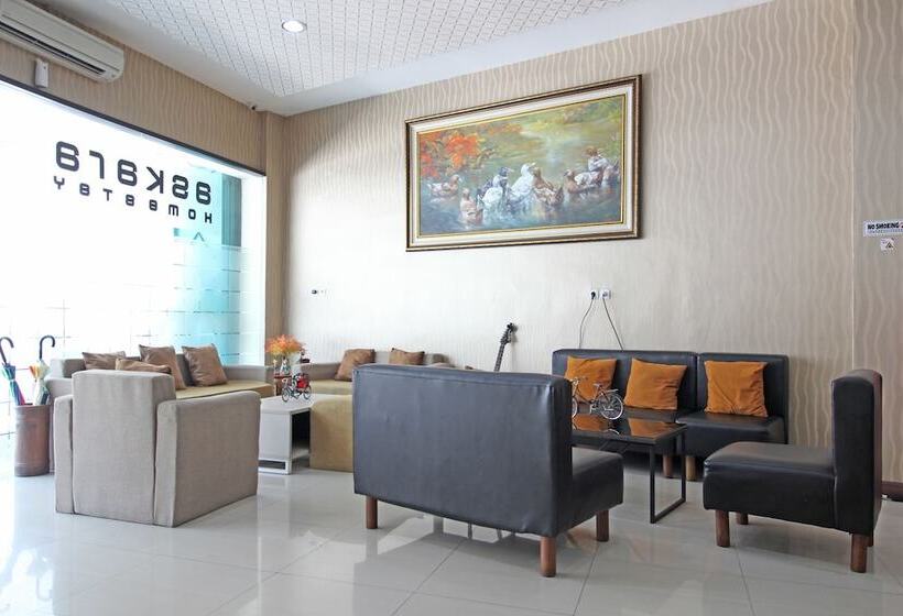 酒店 Reddoorz Near Uns Solo