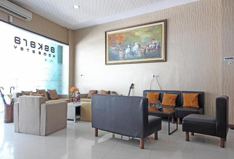 酒店 Reddoorz Near Uns Solo