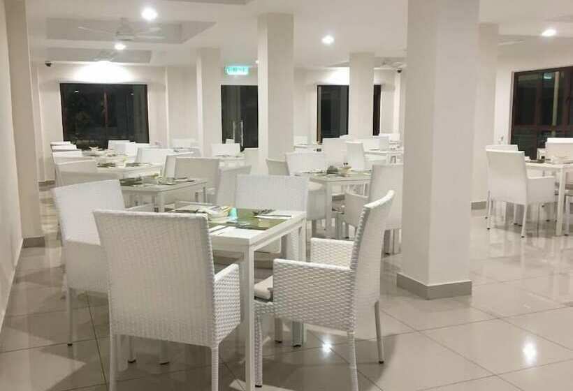 فندق Royale Chulan Cherating Chalet