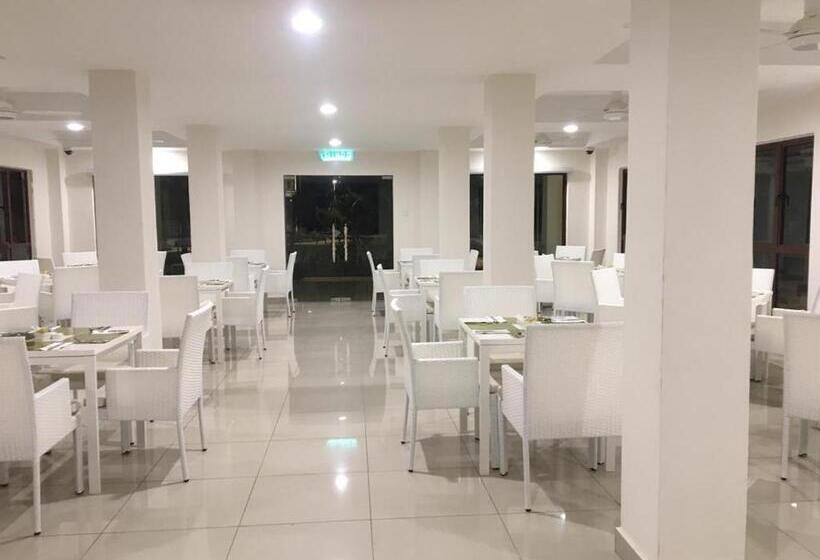 فندق Royale Chulan Cherating Chalet