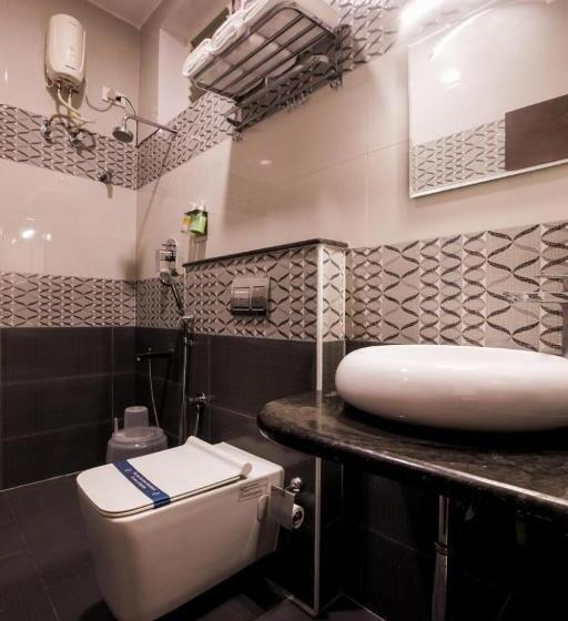 בית מלון כפרי Sma Grand Inn, Triplicane