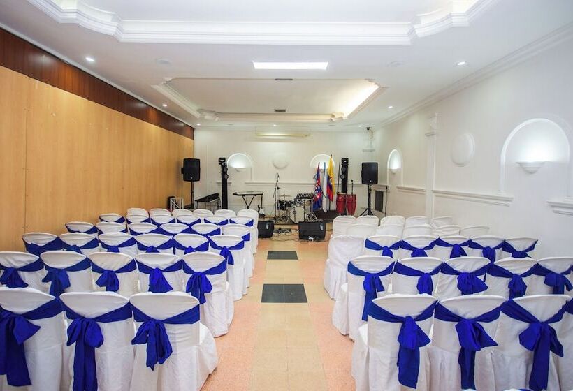 ホテル Sorrento Santa Marta