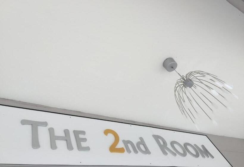 ホテル The Second Room