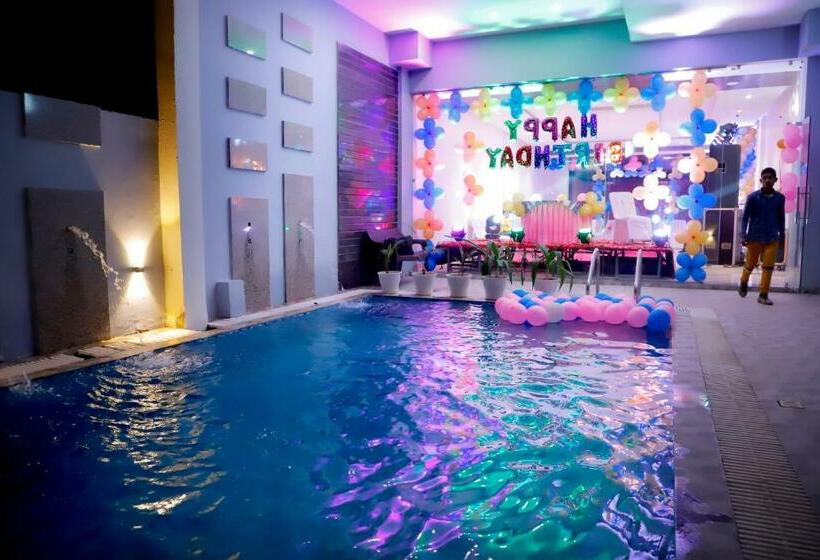 酒店 The Vrindwoods