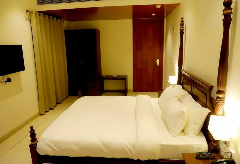 酒店 The Vrindwoods