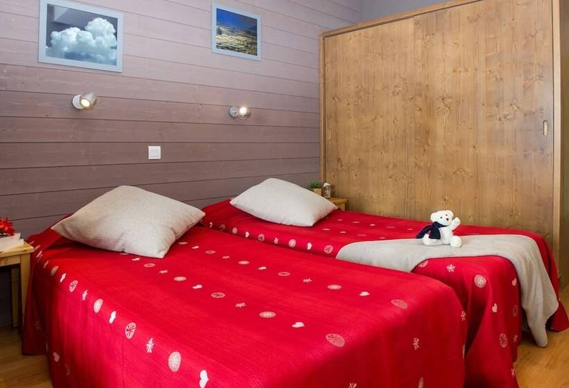 Отель Village Vacances Le Tarbesou   Chambres