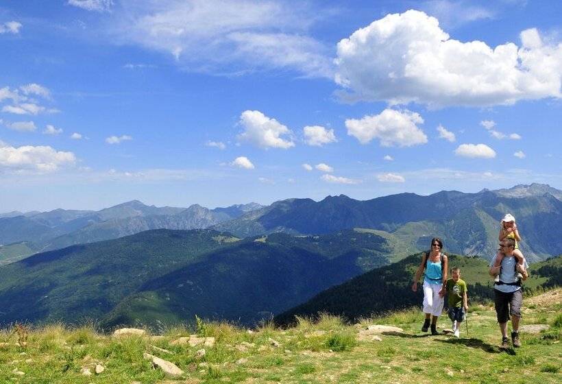 Отель Village Vacances Le Tarbesou   Chambres