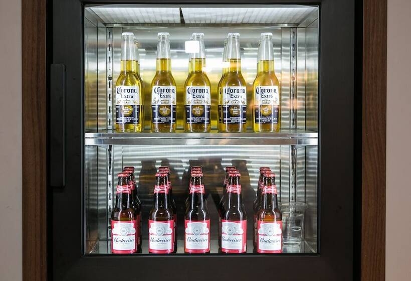 هتل Walkerhill Douglas House