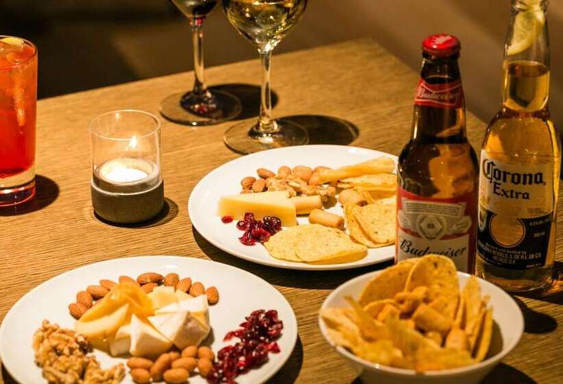 هتل Walkerhill Douglas House