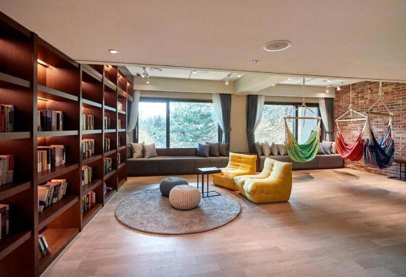 هتل Walkerhill Douglas House