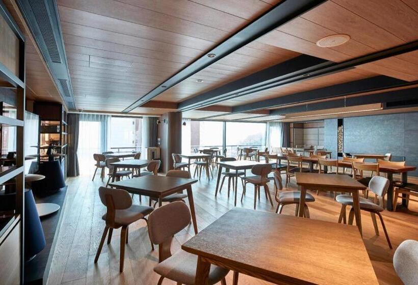 هتل Walkerhill Douglas House