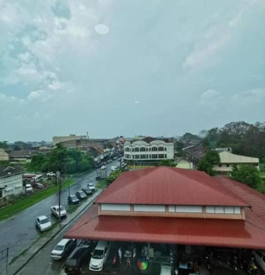 Отель Yew Boutique