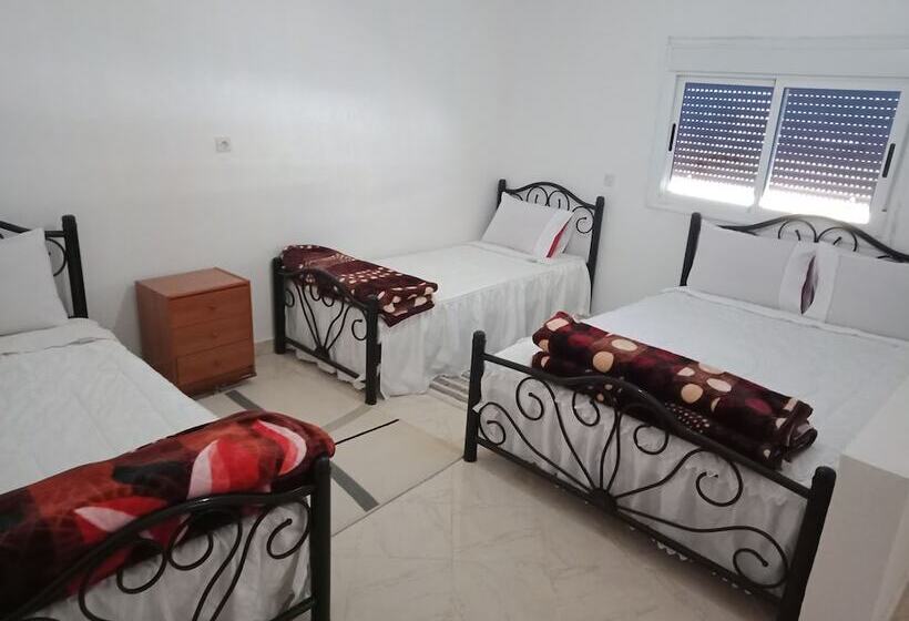 پانسیون Appart Hotel Jardins D Imilchil Hostel