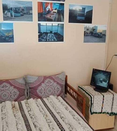 پانسیون Appart Hotel Jardins D Imilchil Hostel