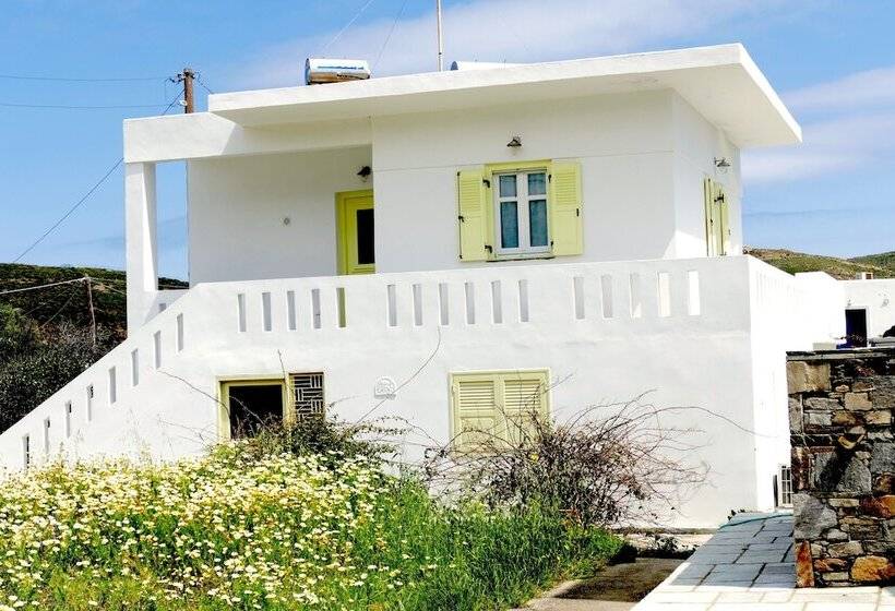 Seaspray House , Livadi Serifos