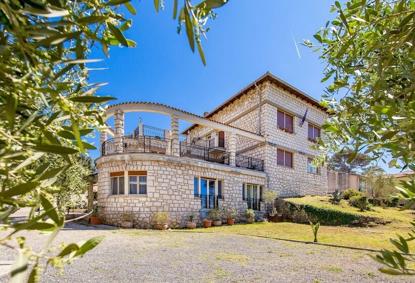 Integrated Hotel Arbia Margita