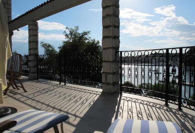 Integrated Hotel Arbia Margita