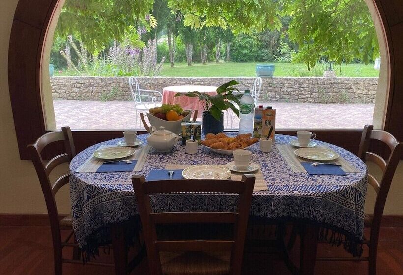 مبيت وإفطار Villa Franciana