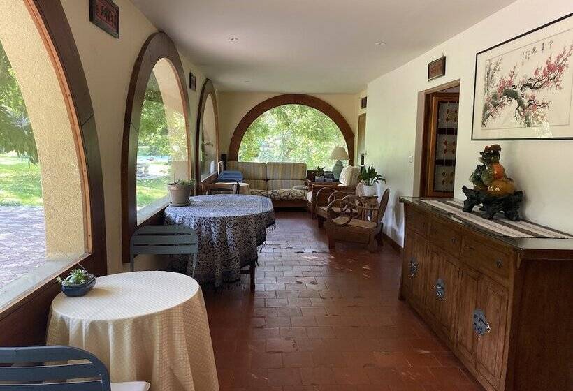 مبيت وإفطار Villa Franciana