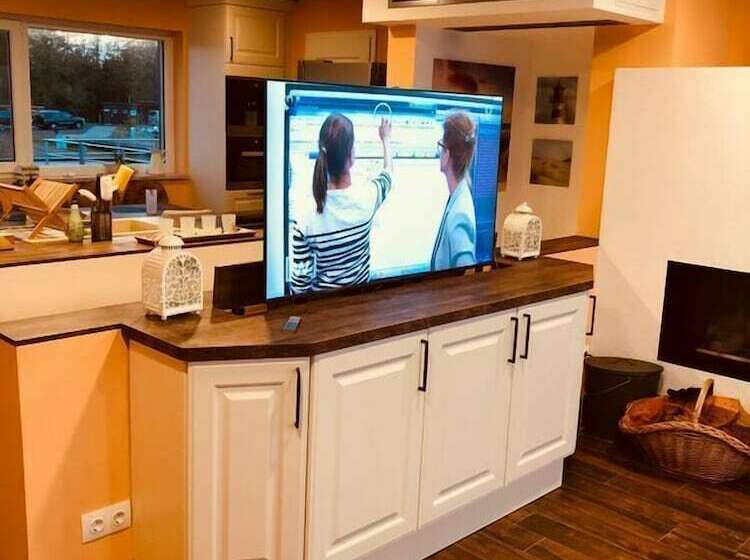 בית מלון כפרי Hausboot Elandi