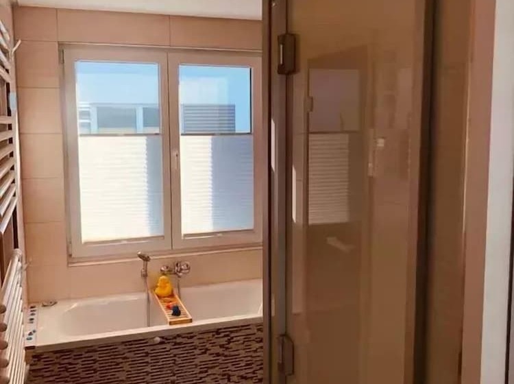 בית מלון כפרי Hausboot Elandi