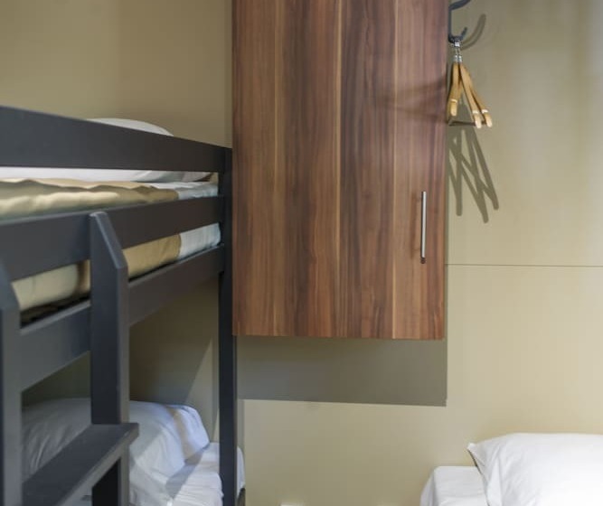 Отель Huttopia Wattwiller