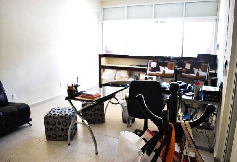 בית מלון כפרי Muchin