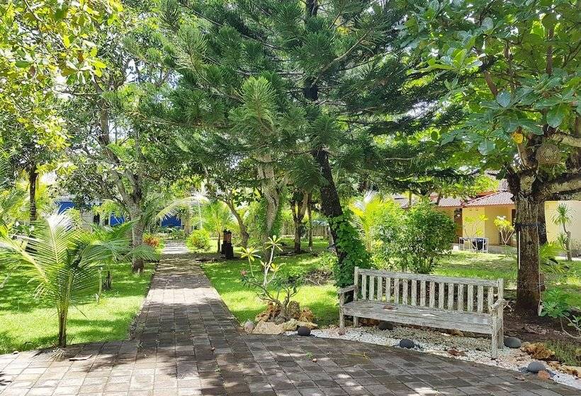 Отель Oyo 3186 Thomas Garden Place